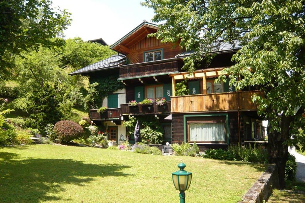 Haus Weidmannsheil - Wohnen Im Romantischen Forsthaus Werfen Exterior foto