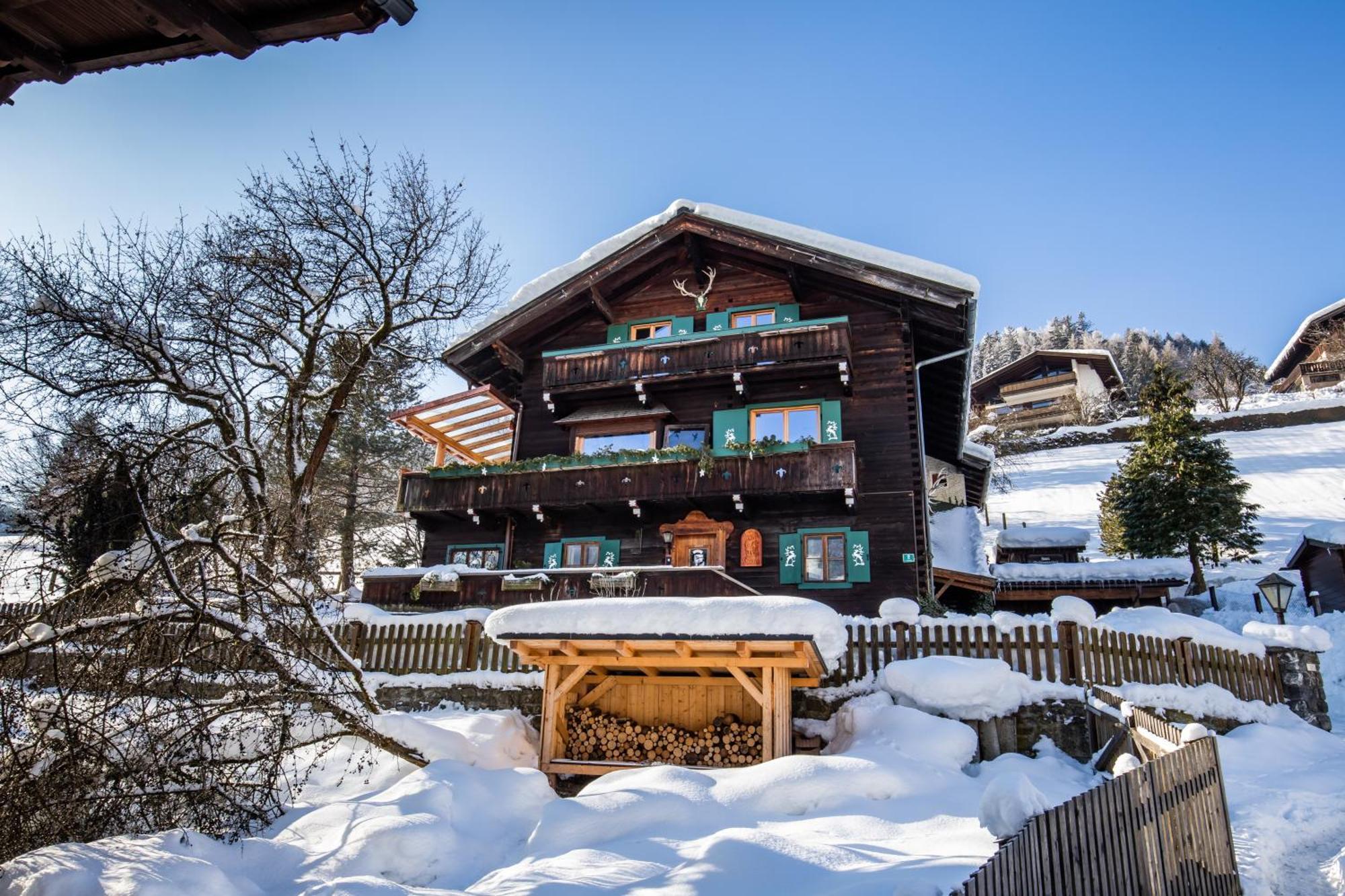 Haus Weidmannsheil - Wohnen Im Romantischen Forsthaus Werfen Exterior foto